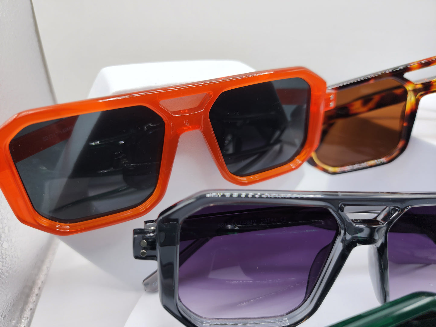 "AVIATOR SQUARE SUNGLASSES"