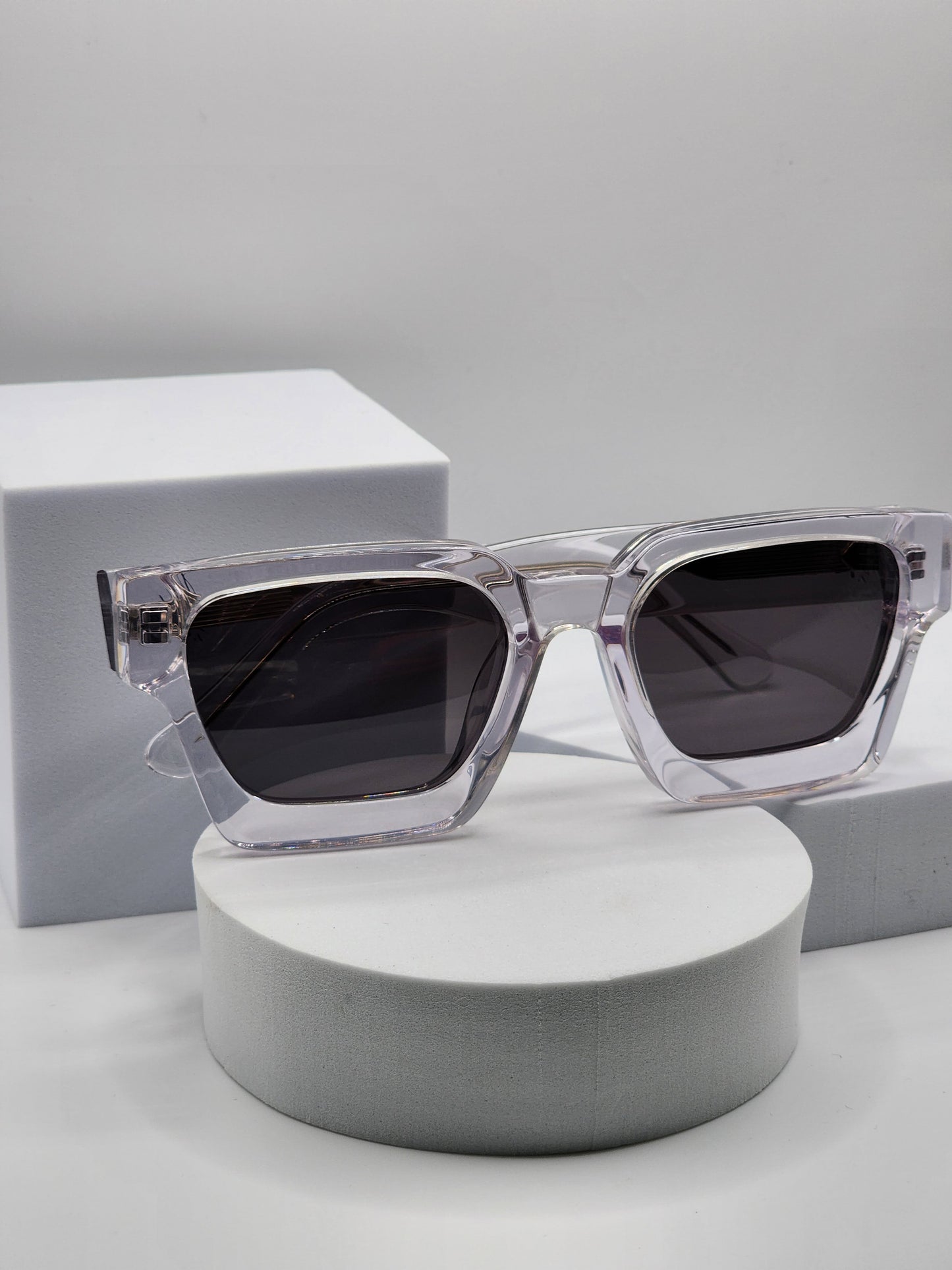 "MALECON SQUARE SUNGLASSES"